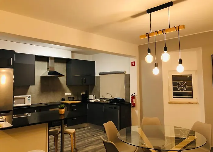 Emblematica - Wifi & Pool Appartement