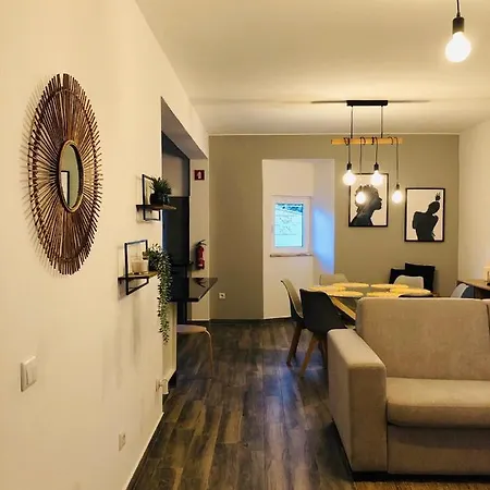 Emblematica - Wifi & Pool Apartment Albufeira