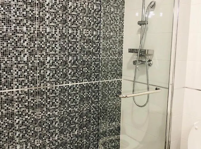 Emblematica - Wifi & Pool 公寓