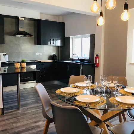 Emblematica - Wifi & Pool Apartamento *